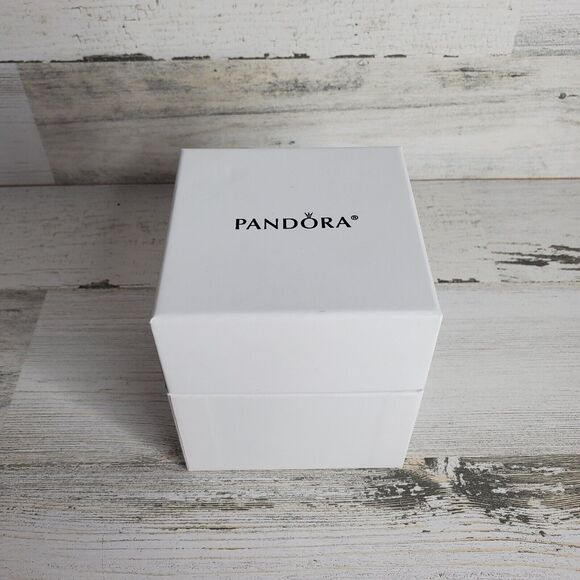 Pandora 2016 Holiday Present Christmas Ornament Jewelry Surprise Gift Box - Picture 8 of 11